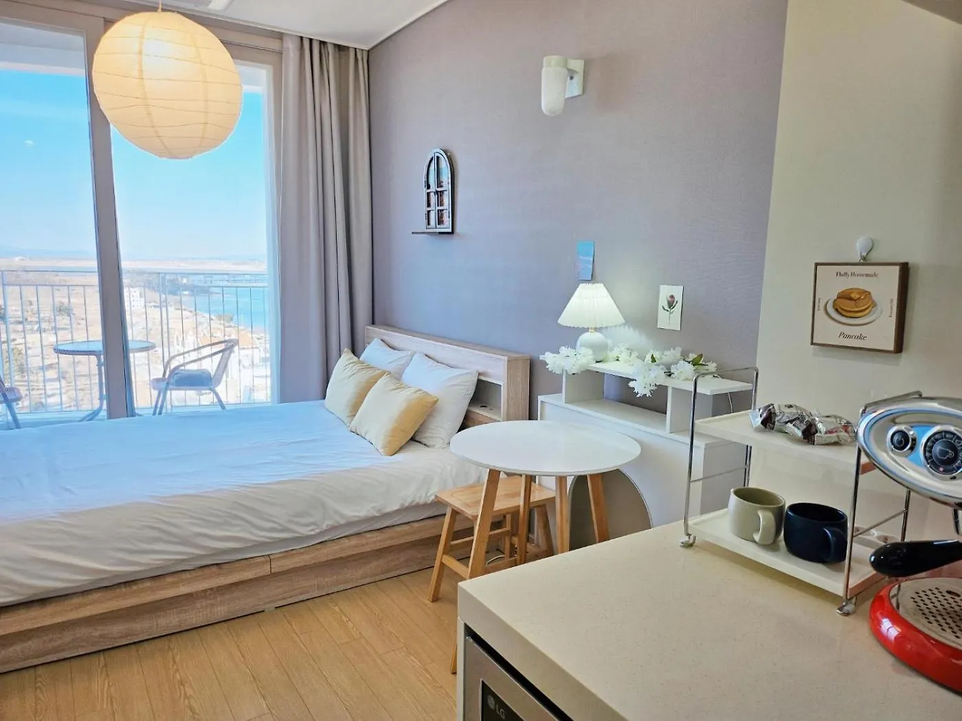 Ocean View Private Terrace, Yeongjongdo, Incheon Airport, 20 Minutes To Inspire Arena, Full Option Aparthotel